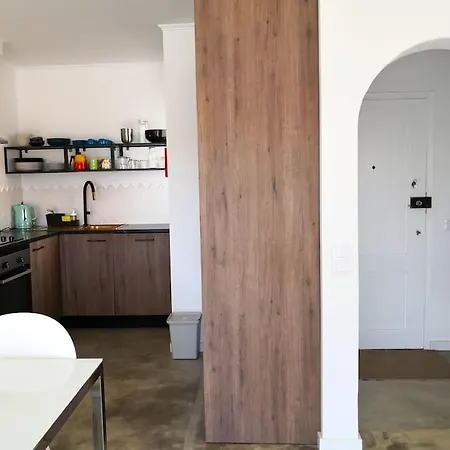 Airy 3br, Ac, Garden, 2min Strip, 8min Oura * Αλμπουφέιρα