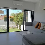 Airy 3br, Ac, Garden, 2min Strip, 8min Oura Lejlighed Albufeira