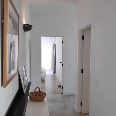 Apartmán Airy 3br, Ac, Garden, 2min Strip, 8min Oura Albufeira